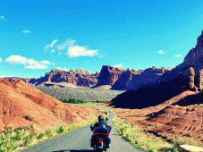 The Big Circle Tours - Moab > Capitol Reef > Torrey, UT