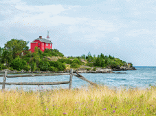 The Great Lakes Tour - Duluth, MN  > Marquette, MI