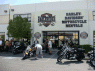 Prise des motos à notre centre de location. American Motors Travel©