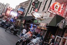 Route du Blues Tours - Clarksdale, MS > Memphis, TN