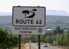 Route 62 Tours - Montagu > La Route 62 > Oudtshoorn