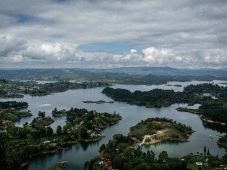 La route du caf&eacute; &agrave; travers les Andes - Rio Claro > Guatape